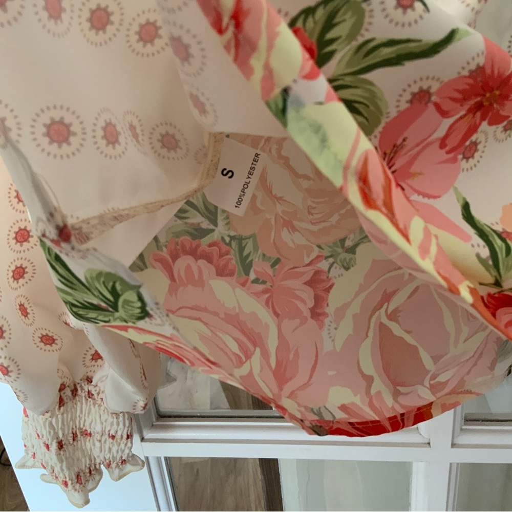 Floral Print Banded Neckline Long Bubble Sleeve Blouse Top NWT - Picture 9 of 12